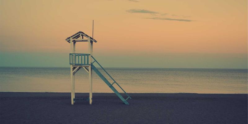 哈尔滨严寒气候下建筑玻璃幕墙的应用挑战与解决方案 | 哈尔滨玻璃深加工