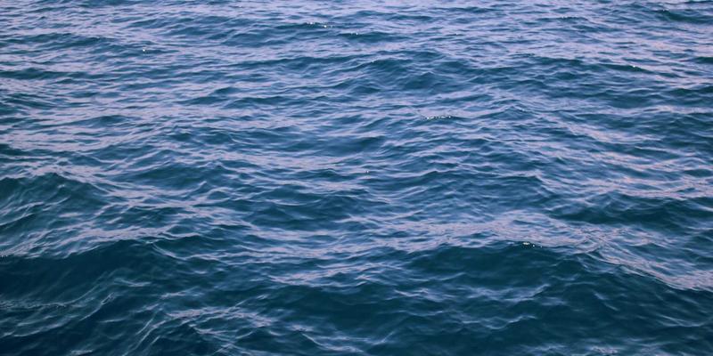 哈尔滨玻璃产业技术工人培养体系解析：校企合作、技能认证与人才梯队建设